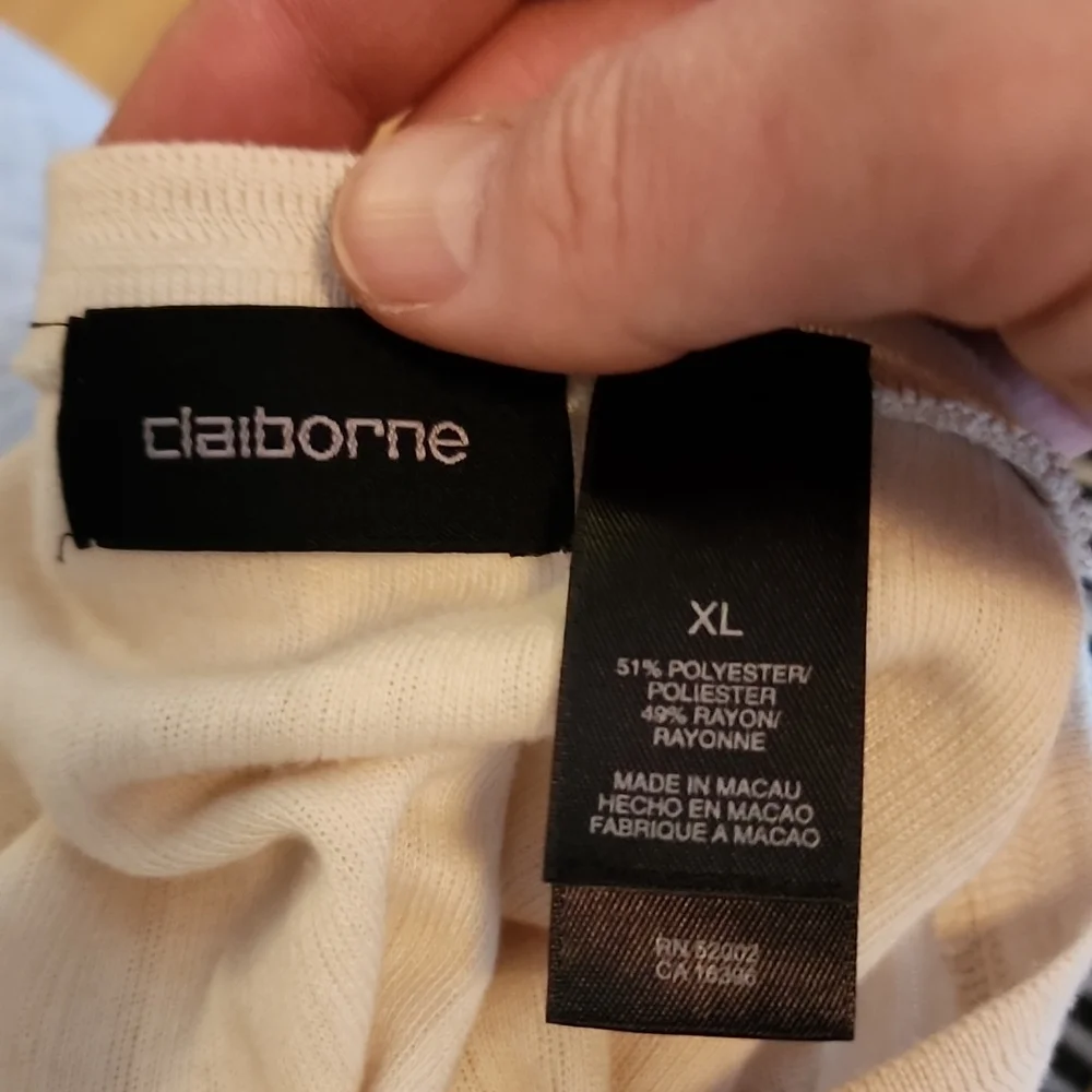 Claiborne women's tan shirt size XL - Picture 6 of 7